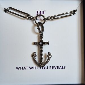 Elegant Anchor Pendant Necklace
